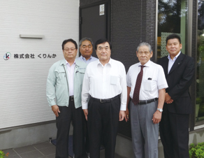 ���ؒ��H�В��i�E����2�l�ځj�A���ؐ^�ꕛ�В��i�E�[�j�Ə]�ƈ��̕��X